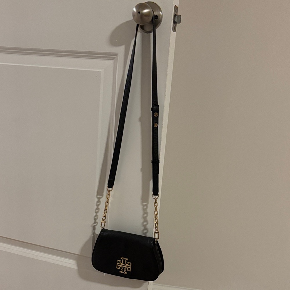 Black Leather Crossbody Bag - Picture 3 of 8